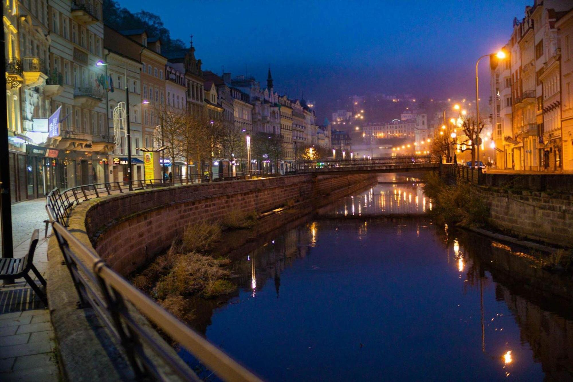 Apartmany U Tri Jehnatek Karlovy Vary Dış mekan fotoğraf