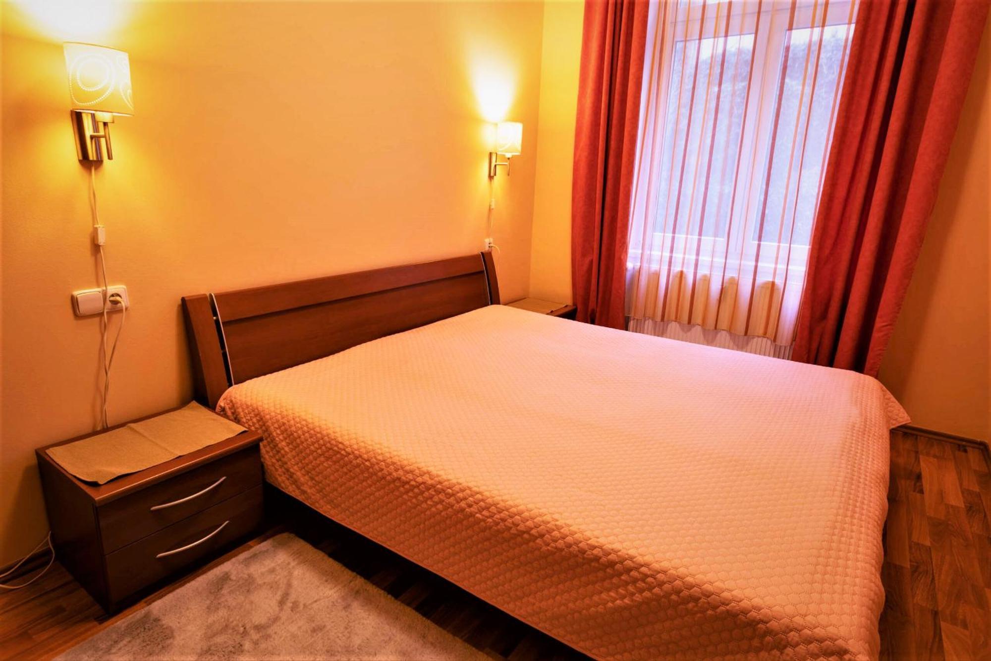 Apartmany U Tri Jehnatek Karlovy Vary Dış mekan fotoğraf
