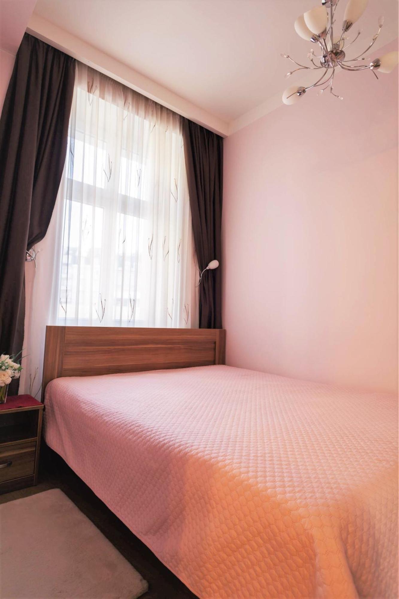Apartmany U Tri Jehnatek Karlovy Vary Dış mekan fotoğraf